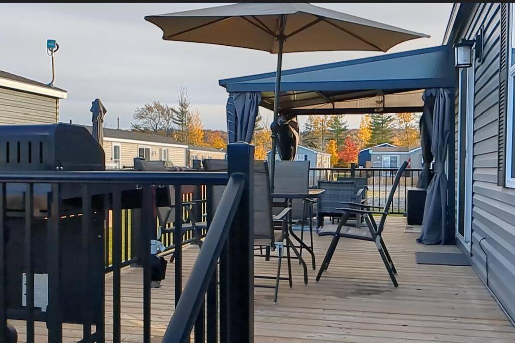 Subu'S Paradise In Niagara Экстерьер фото